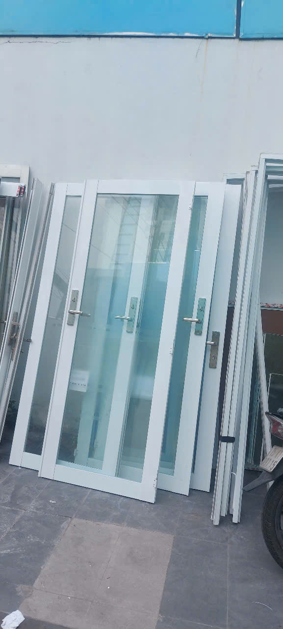 THU MUA CỬA NHÔM XINGFA